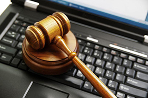 آشنایی با مسئولیت کیفری «اشخاص حقوقی» در قانون جرایم رایانه‌ ای