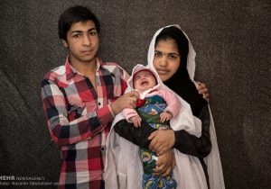 وکیل عبدالصمد خرمشاهی:بسیاری از ازدواج‌های دختران زیر ۱۳ سال بدون مراجعه به دادگاه صورت می‌گیرد/تنها آموزش، تربیت و رفع مشکلات مالی می‌تواند جلوی ازدواج کودکان را بگیرد
