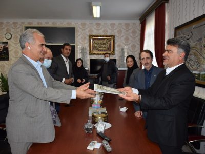 خانه دار شدن ۱۰۰ وکیل در آذربایجان شرقی در آینده نزدیک