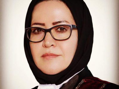 لیلا رئیسی، رئیس کانون وکلای اصفهان: حضور نمایندگان حقوقی به جای وکلا در محاکم دادگستری فاجعه بزرگی را رقم خواهد زد/ جوی که علیه کانون های وکلا ایجاد شده است منصفانه نیست