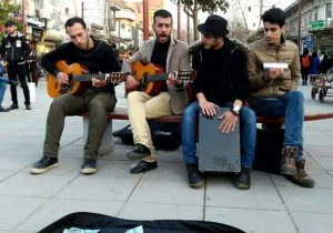 یادداشت/ علی اکبر کیانی نژاد: تحلیل حقوقی  مواجهه با نوازنده‌های خیابانی