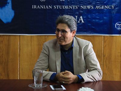 رئیس کانون وکلای کرمان: طرح “اجازه استفاده شخص حقوقی خصوصی از نماینده حقوقی غیر وکیل” مغایر با نظام حاکم بر قانون‌ گذاری است