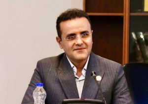 احمد نامداری، رییس کانون وکلای دادگستری کردستان: در مجلس یازدهم اتفاقات تلخی برای نهاد وکالت افتاد/نهاد وکالت نباید به راحتی از کنار اهمیت انتخابات بگذرد 
