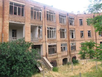 توضیح دادستان کرمانشاه درباره تخریب بیمارستان تاریخی «مسیح» با رای دیوان عدالت