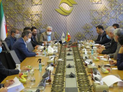 زیرساخت­‌های ارتباطی می‌تواند از بسترهای آموزش حقوقی باشد