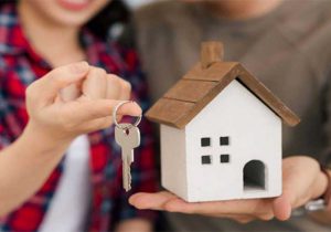 تعیین حق مسکن در قانون با زوج است یا زوجه؟