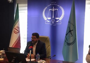 رئیس کانون سردفتران و دفتریاران: بیش از ٩٠ درصد از مبالغ دریافتی ثبت سند خودرو حقوق دولتی است/ شورای نگهبان در مورد طرح تسهیل نظر رسمی خود را اعلام کند