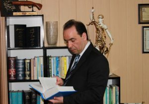 وکیل سیدمهدی حجتی: عملکرد کمیسیون اصل ۹۰ باید مورد آسیب شناسی قرار گیرد