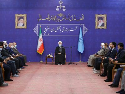 رئیس دستگاه قضا:زیبنده نیست این تعداد زندانی داشته باشیم/گاهی اوقات بازدارندگی دادگاه علنی از خود مجازات بیشتر است.