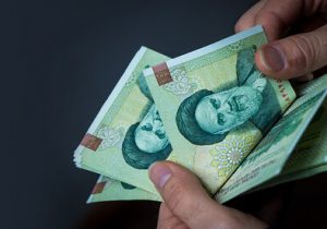 مدیر کل امور اداری کارگزینی قوه قضائیه مطرح کرد؛ قضات قوه قضائیه چقدر حقوق می گیرند؟/ ماجرای فیش حقوقى ١٠٠ میلیونى در دستگاه قضا