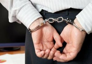 سه دهیار به همراه چند مسئول در صومعه‌سرا بازداشت شدند