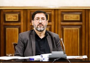 معاون دادستان کل کشور: نباید از مطالبه گری مردم هراس داشت/ باید به عنوان حاکمیت مسئولیت پذیر باشیم