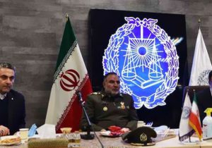 انعقاد تفاهم نامه همکاری کانون وکلای مرکز با نیروی زمینی محوری ارتش جمهوری اسلامی ایران