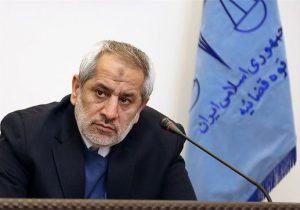 واکنش وکیل نعمت احمدی به مسافرکشی جعفری‌ دولت‌آبادی: ده سال به هیچ کس پاسخگو نبودید! /توقع داشتید با آن سابقه تان، عزیز دردانه هم باقی بمانید؟