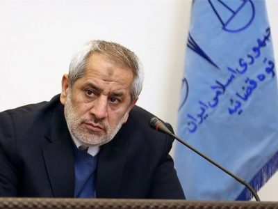 واکنش وکیل نعمت احمدی به مسافرکشی جعفری‌ دولت‌آبادی: ده سال به هیچ کس پاسخگو نبودید! /توقع داشتید با آن سابقه تان، عزیز دردانه هم باقی بمانید؟