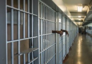 مجوز مجلس به سازمان زندان‌ها برای فروش اموال مازاد