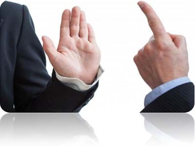 دو سال زندان فقط برای گفتن کلمه “می‌کشمت” در دعوای خیابانی/ تهدید از نظر قانون جرم است