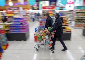 وزیر دادگستری: مشکلی در روند تهیه کالاهای اساسی نیست