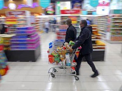 وزیر دادگستری: مشکلی در روند تهیه کالاهای اساسی نیست