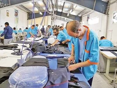 آموزش حرفه‌ای و اشتغال؛ راهکار سازمان زندان‌ها برای بازتوانی زندانیان