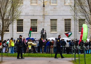 قاضی فدرال آمریکایی تصمیم ترامپ درباره هاروارد را لغو کرد