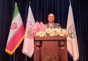 رئیس کل محاکم عمومی و انقلاب زنجان:  نباید به حرفه وکالت نگاه مادی داشت