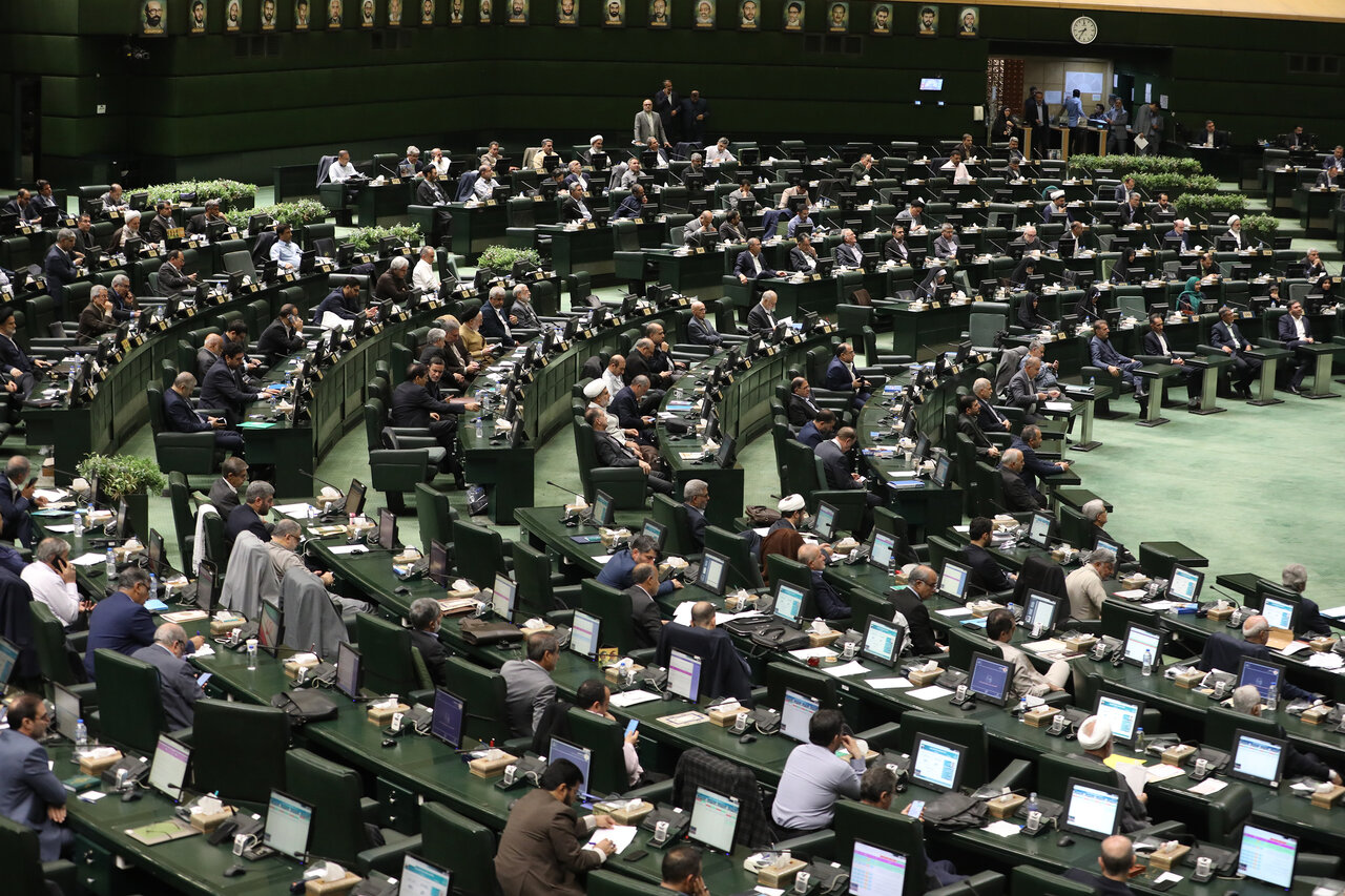 جهت تأمین نظر شورای نگهبان؛ ساعات کار دستگاههای اجرایی تعیین شد جهت تأمین نظر شورای نگهبان؛ ساعات کار دستگاههای اجرایی تعیین شد