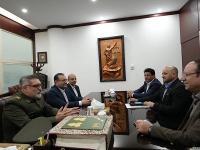 دیدار معاون حقوقی و امور مجلس ارتش با رئیس کانون وکلای مرکز