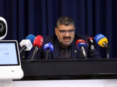 رونمایی مرکز وکلا از ربات «وکیلیار»