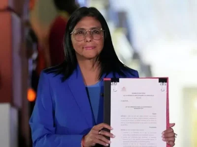 رئیس جمهور موقت ونزوئلا قانون عفو عمومی را امضا کرد