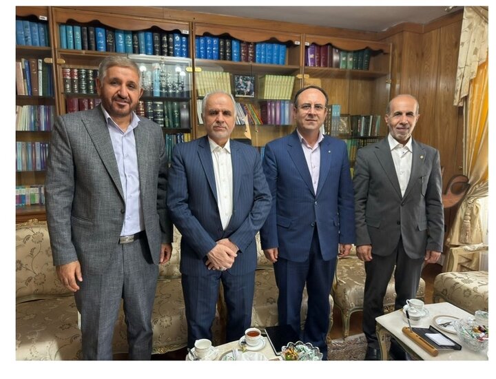 تقدیر وزیر دادگستری از اقدامات کانون وکلای دادگستری مرکز تقدیر وزیر دادگستری از اقدامات کانون وکلای دادگستری مرکز