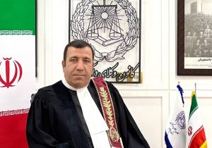 وکیل محمدی: انتشار اطلاعات خصوصی وکلا مصداق بارز تعرض به حریم خصوصی و تهدید امنیت شغلی آنان است/ مجلس در رویکرد خود نسبت به نهاد وکالت بازنگری جدی داشته باشد