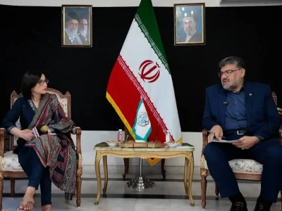 رئیس مرکز وکلا: تنگه هرمز آب‌های بین‌المللی ندارد و جز آب‌های سرزمینی کشور ماست و می‌توانیم بر آب‌های سرزمین خود اعمال قانون و حاکمیت کنیم