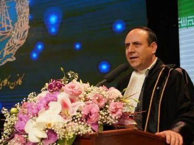 رئیس هیاتمدیره کانون وکلای دادگستری مرکز مطرح کرد؛ افزایش میانگین سنی پذیرفتهشدگان وکالت/ آثار قانون تسهیل روزبهروز مخربتر میشود