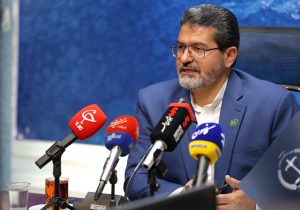 رئیس کانون سردفتران و دفتریاران: افزایش صلاحیت‌های قانونی دفاتر و بازگرداندن برخی صلاحیت‌های حذف‌شده از راهکارهای رفع مشکلات اقتصادی دفاتر اسناد رسمی است