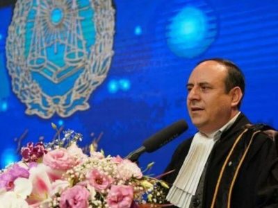شاه‌محمدی: انتظار ما از مسئولان قوای سه‌گانه این است که تا دیر نشده برای اصلاح قانون تسهیل تدبیر کنند/ ورود افراد غیر وکیل به حوزه خدمات حقوقی، نگرانی‌هایی ایجاد کرده است
