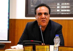 کیانوش هادی‌پور، رئیس کانون وکلای دادگستری لرستان، در پاسخ به اظهارات اخیر علیه کانون وکلا: کسی که استقلال کانون وکلا را صرفاً امتیازی برای وکلا تصور می‌کند، فلسفه وجودی این استقلال را نادیده گرفته است / کانون وکلا قابل انحلال نیست