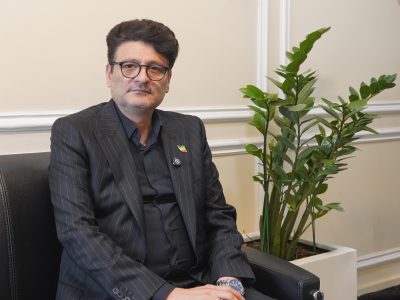 کریم معصومی، سخنگوی کمیسیون قضایی مجلس: نمایندگان مجلس نباید از امتیاز ماده ۸ قانون وکلا استفاده کنند/ تعداد پذیرش دانشجوی حقوق بیش از نیاز کشور است