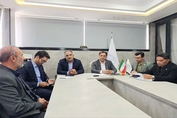 رئیس کانون وکلای دادگستری چهارمحالوبختیاری اعلام کرد: شهرکرد؛ میزبان همایش حقوقی بررسی ابعاد حمله به مدرسه میناب رئیس کانون وکلای دادگستری چهارمحالوبختیاری اعلام کرد: شهرکرد؛ میزبان همایش حقوقی بررسی ابعاد حمله به مدرسه میناب